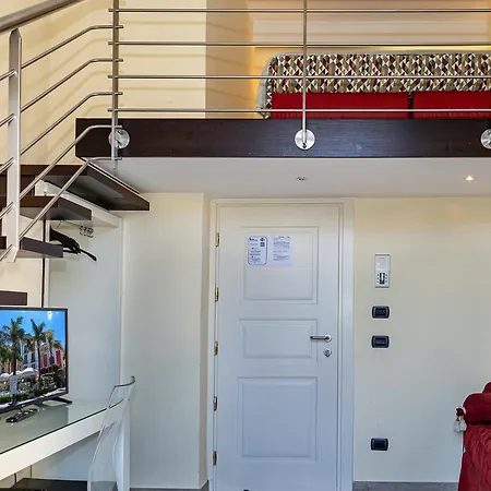 Guest house Blurooms 2*