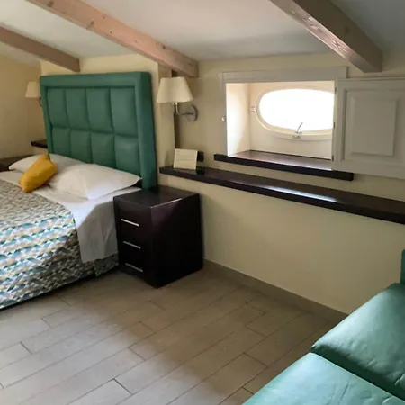 Blurooms Gæstehus 4*
