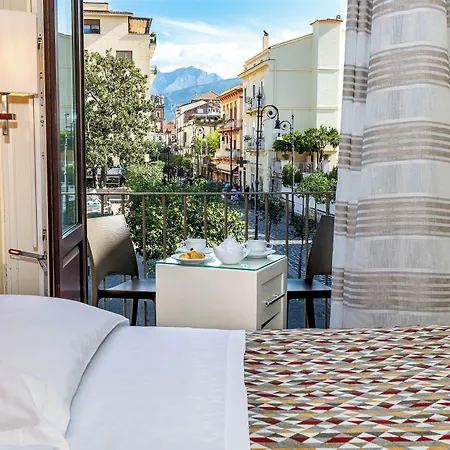 Blurooms Sorrento