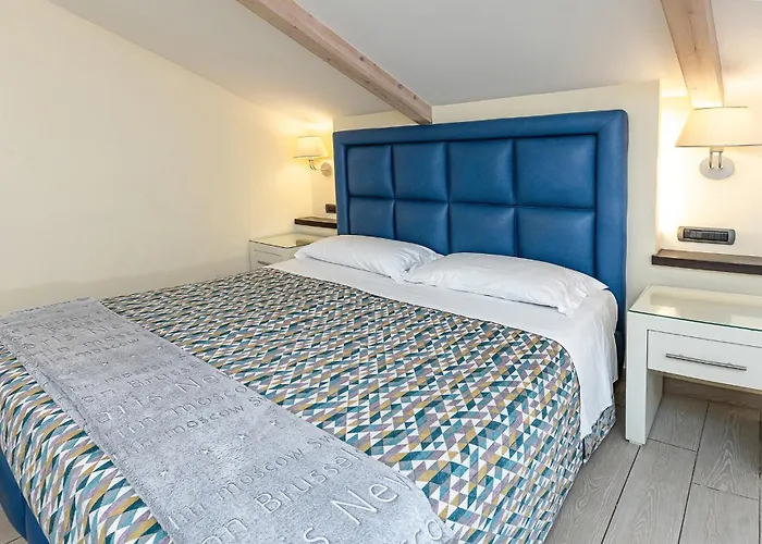 Blurooms Gasthuis 4*