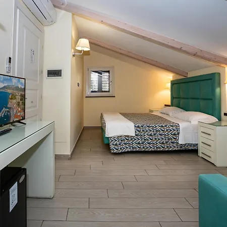 Casa de hóspedes Blurooms 4*