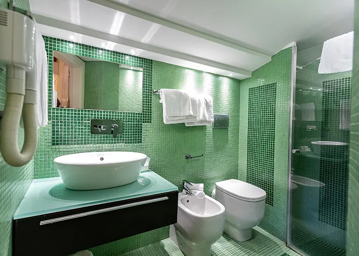 블루룸스 4* 소렌토